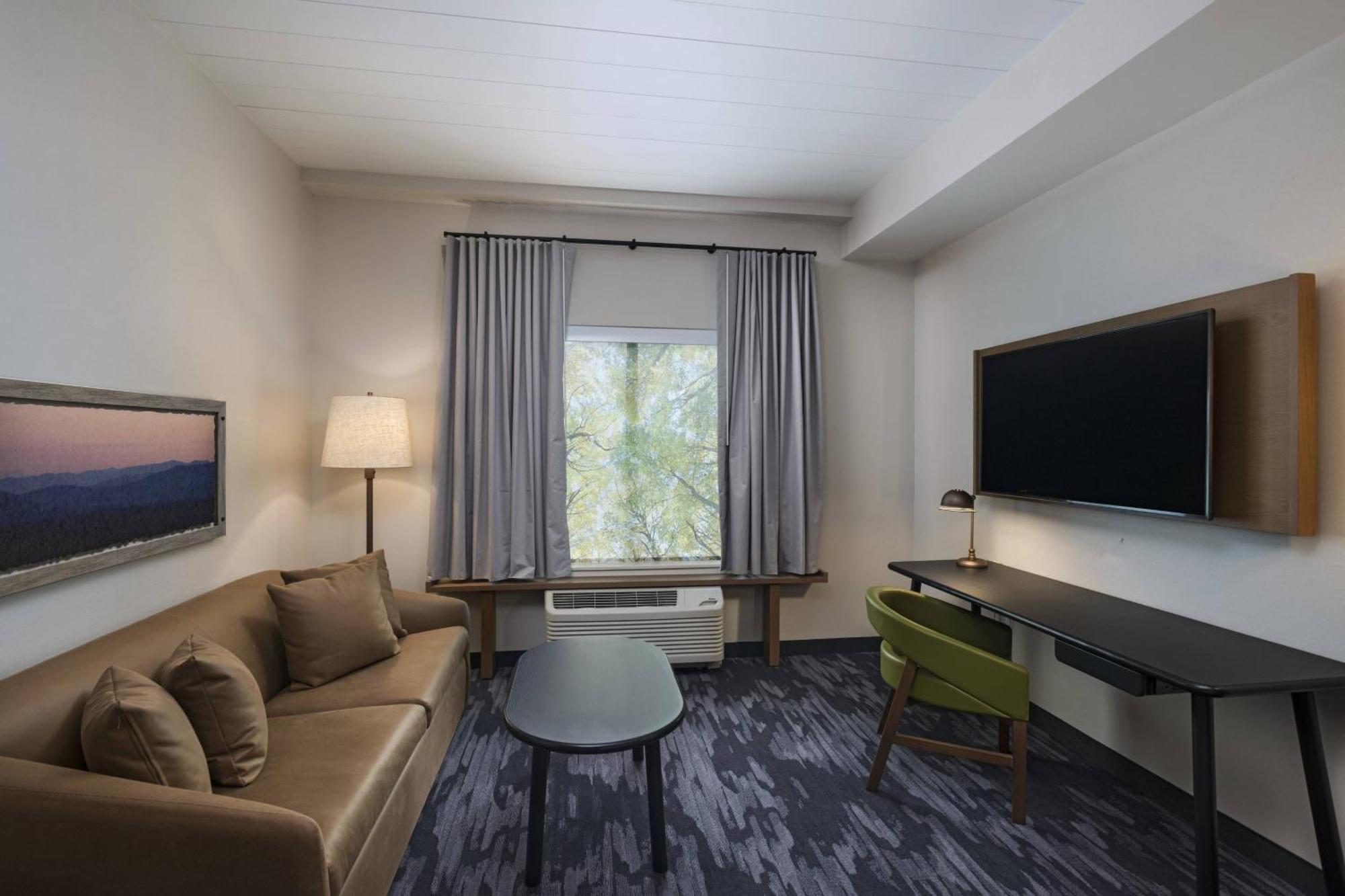 Fairfield Inn And Suites By Marriott St Louis Downtown Saint Louis Bagian luar foto
